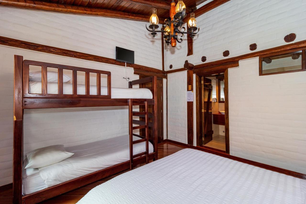 Hotel Ile バーニョス エクステリア 写真